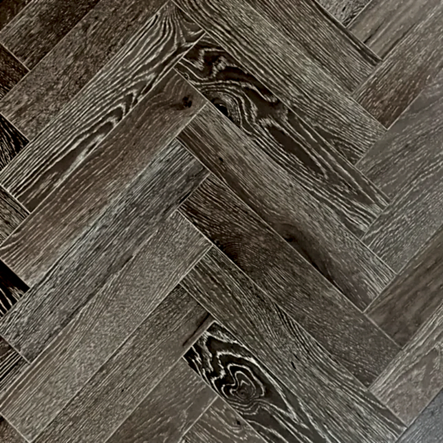 Close-up of Parquet Iceberg Oak Brushed & Oiled Flooring showing brushed oak texture and detailed grain