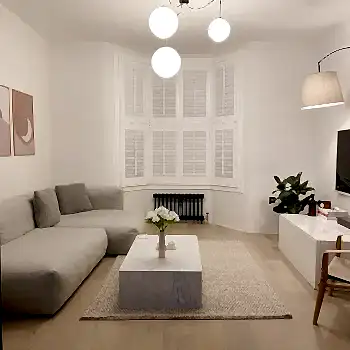 Invisible oak flooring