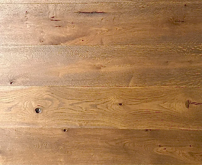 Side close-up of Ditorian Oak flooring emphasizing brushed surface and plank edges